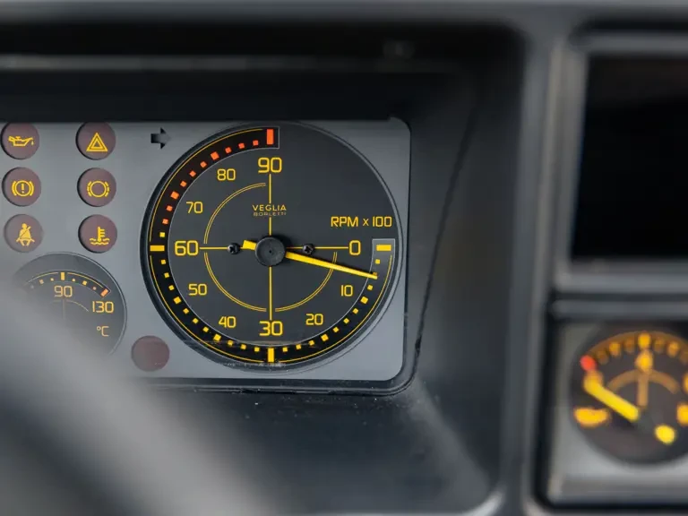 1994 Lancia Delta 1st Gen - Image 15 of 31