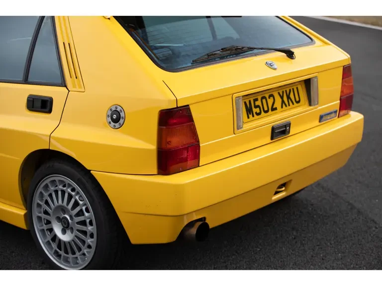 1994 Lancia Delta 1st Gen - Image 23 of 31