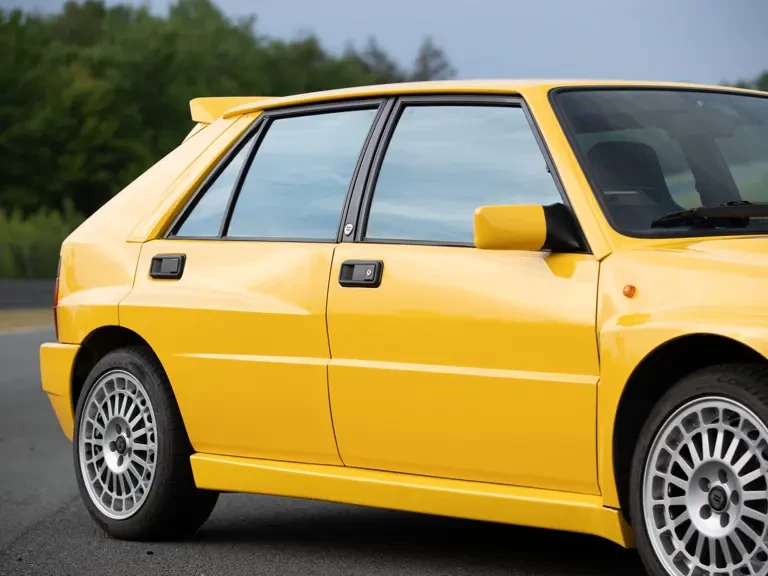 1994 Lancia Delta 1st Gen - Image 11 of 31