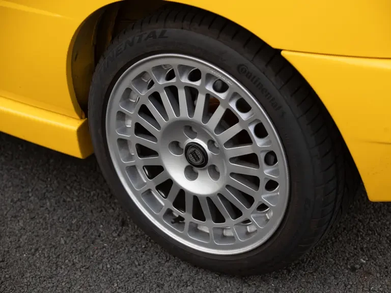 1994 Lancia Delta 1st Gen - Image 21 of 31