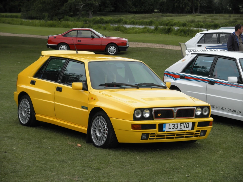 1994 Lancia Delta 1st Gen - Image 2 of 7