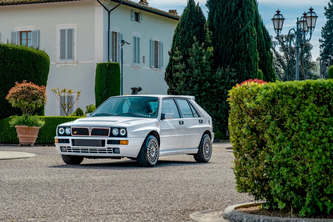 1994 Lancia Delta 1st Gen - Image 2 of 31