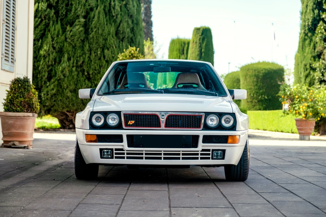 1994 Lancia Delta 1st Gen - Image 10 of 31