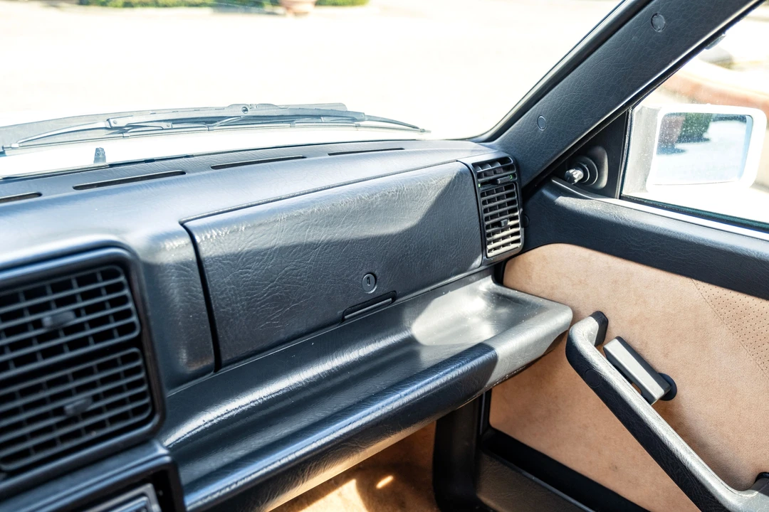 1994 Lancia Delta 1st Gen - Image 20 of 31