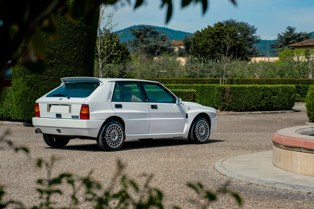 1994 Lancia Delta 1st Gen - Image 7 of 31