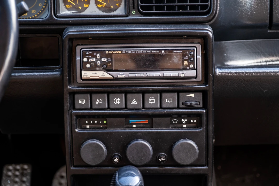 1994 Lancia Delta 1st Gen - Image 22 of 31