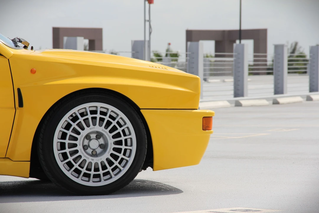 1994 Lamborghini Diablo - Image 16 of 31