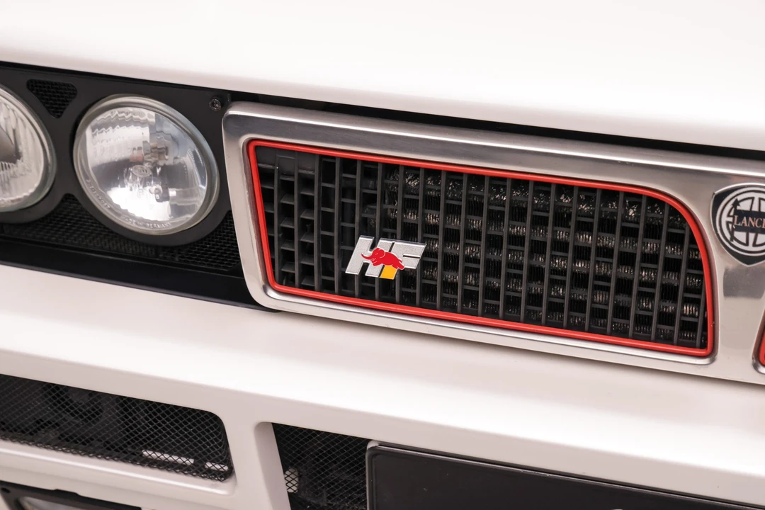 1994 Lancia Delta 2nd Gen - Image 26 of 31