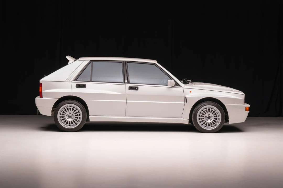 1994 Lancia Delta 2nd Gen - Image 10 of 31