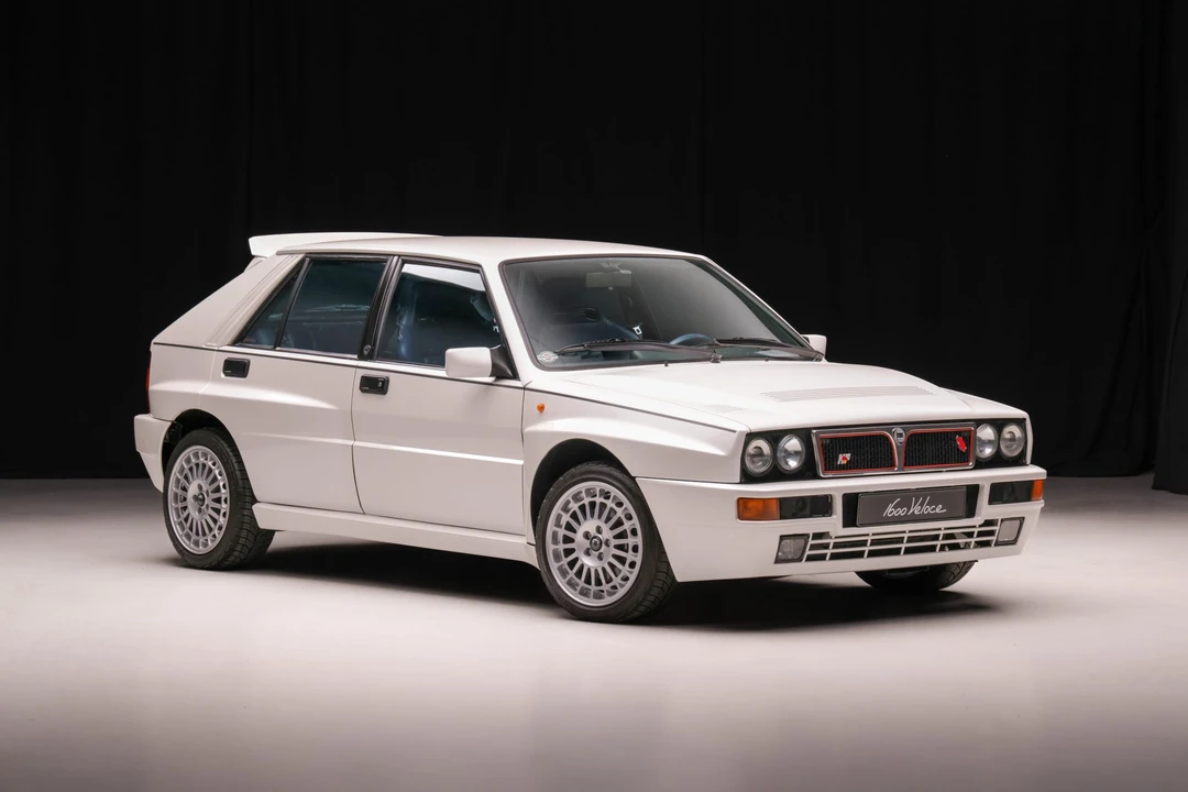 1994 Lancia Delta 2nd Gen - Image 12 of 31