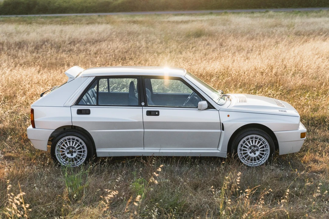 1994 Lancia Delta 1st Gen - Image 17 of 31
