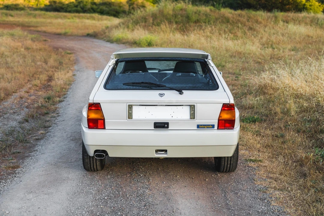 1994 Lancia Delta 1st Gen - Image 22 of 31
