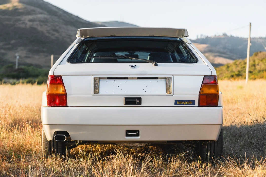 1994 Lancia Delta 1st Gen - Image 25 of 31