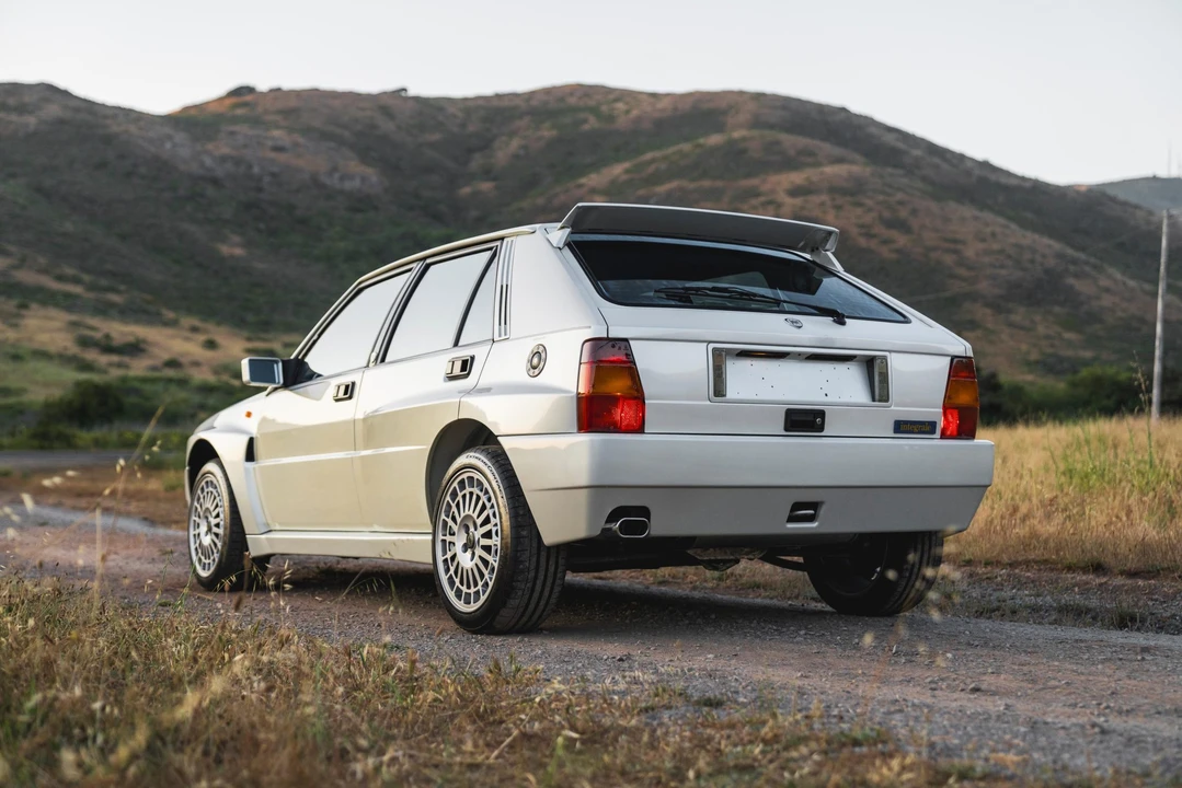 1994 Lancia Delta 1st Gen - Image 26 of 31