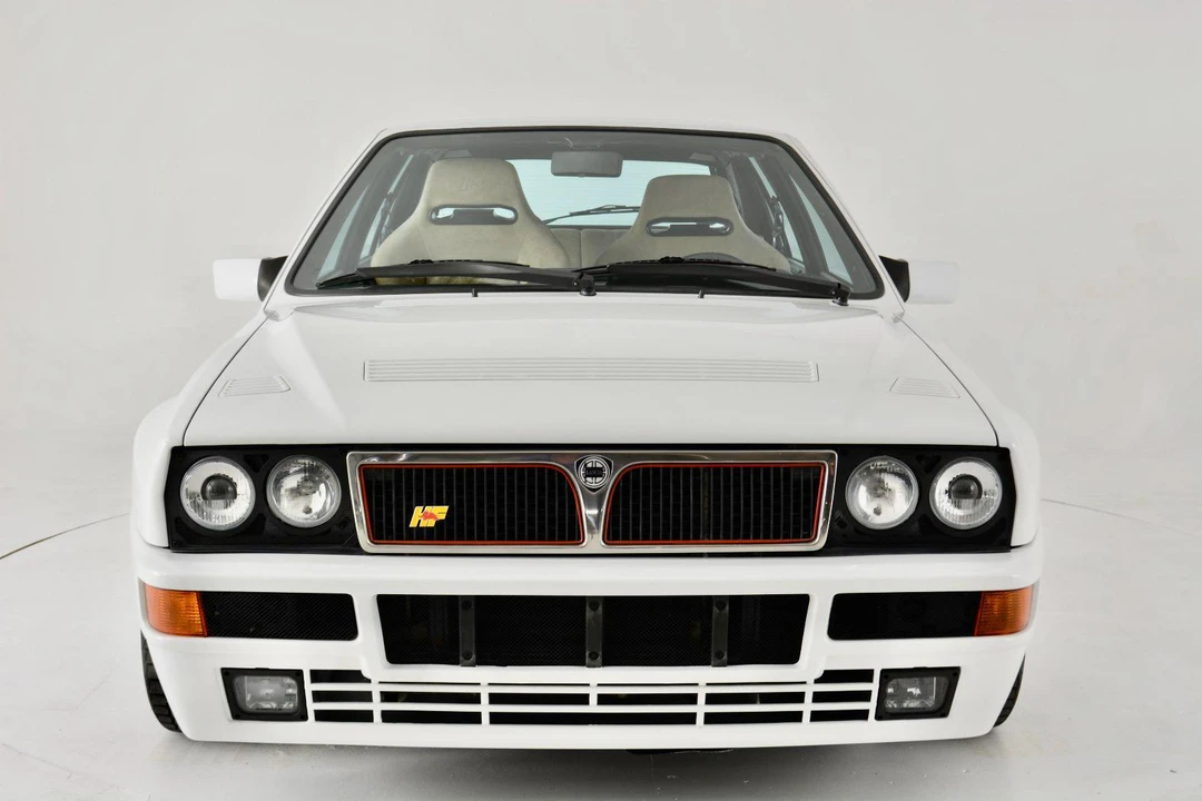 1994 Lancia Delta 1st Gen - Image 6 of 31