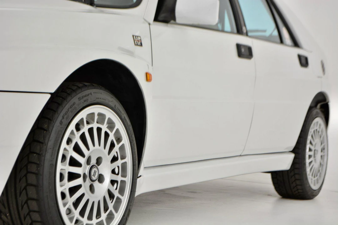 1994 Lancia Delta 1st Gen - Image 31 of 31