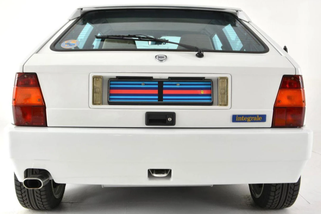 1994 Lancia Delta 1st Gen - Image 5 of 31