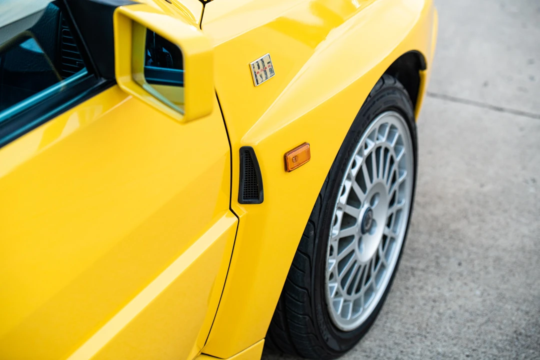 1994 Lancia Delta 1st Gen - Image 21 of 31