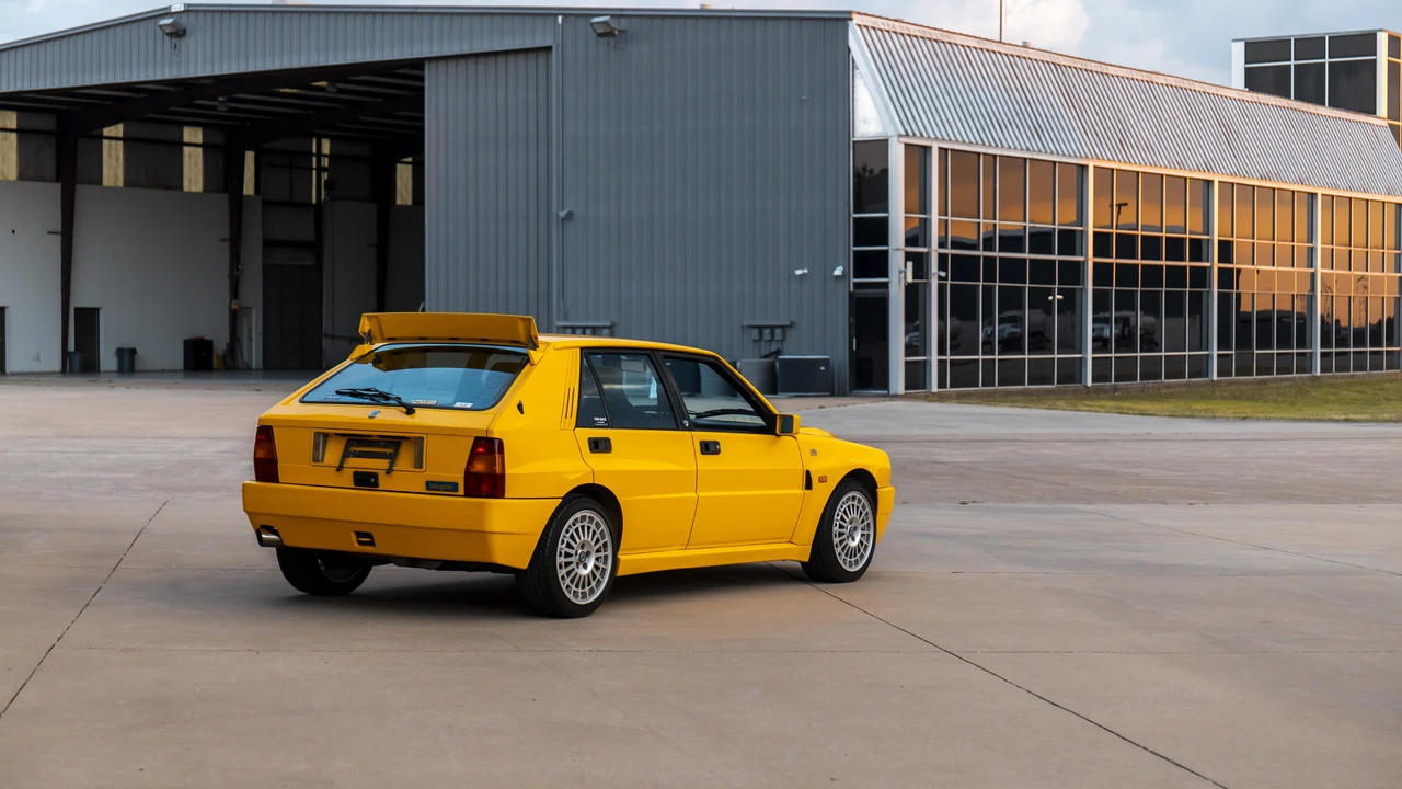 1994 Lancia Delta 1st Gen - Image 12 of 31