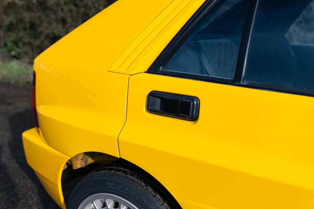 1994 Lancia Delta 1st Gen - Image 28 of 31