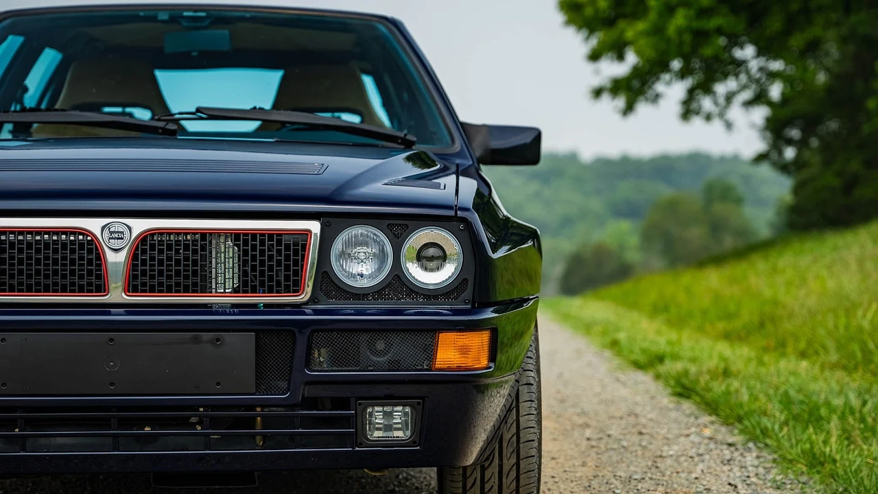 1994 Lancia Delta 1st Gen - Image 28 of 31