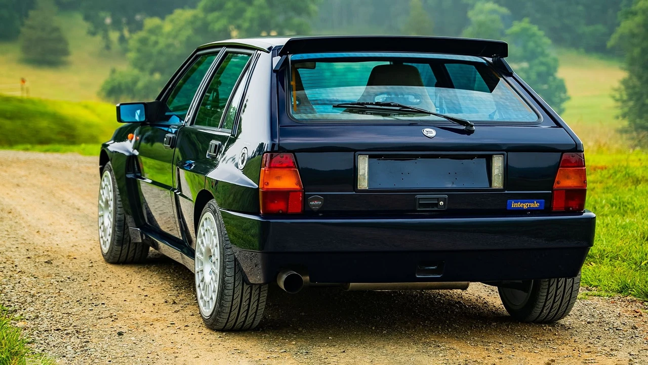 1994 Lancia Delta 1st Gen - Image 17 of 31