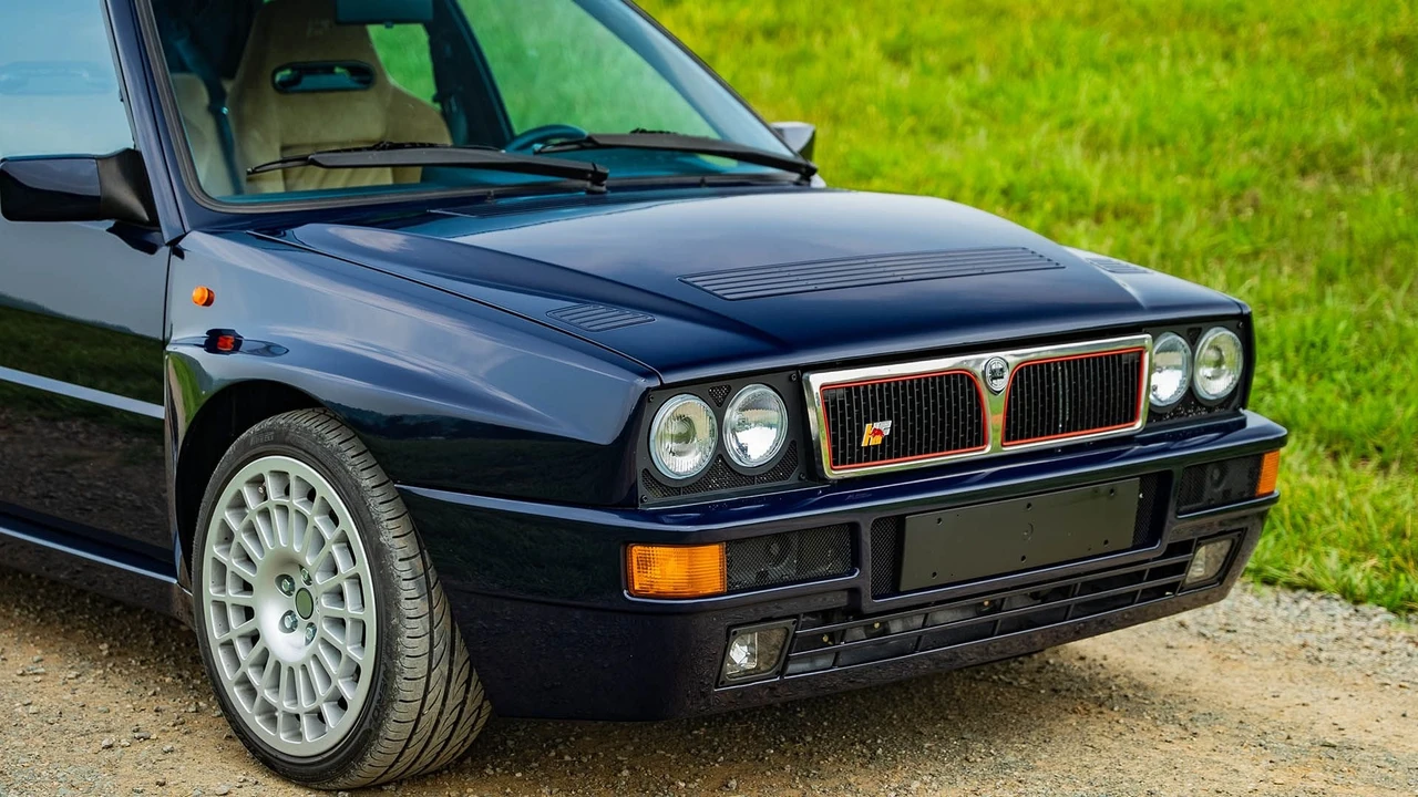 1994 Lancia Delta 1st Gen - Image 25 of 31