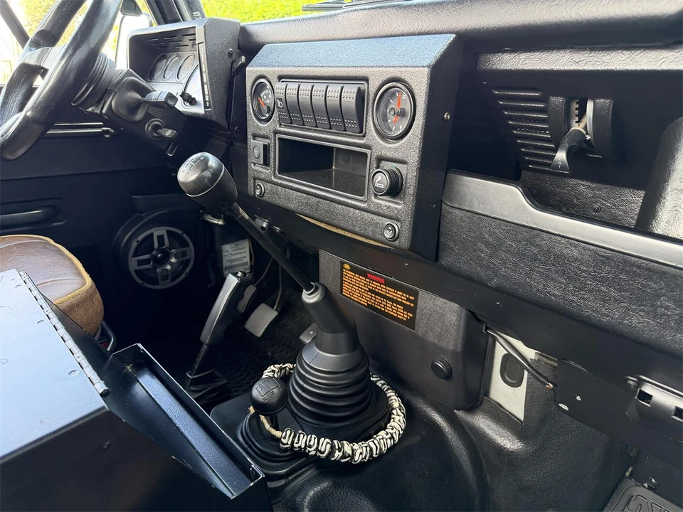 1994 Land Rover Defender - Image 15 of 18