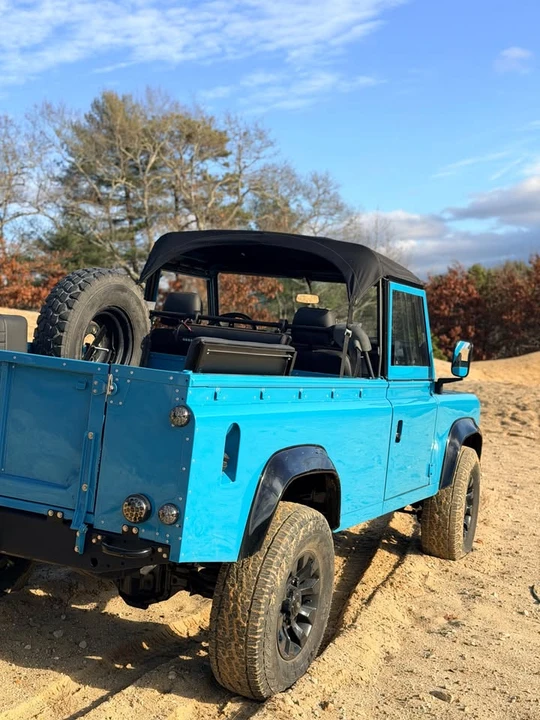 1994 Land Rover Defender - Image 5 of 17
