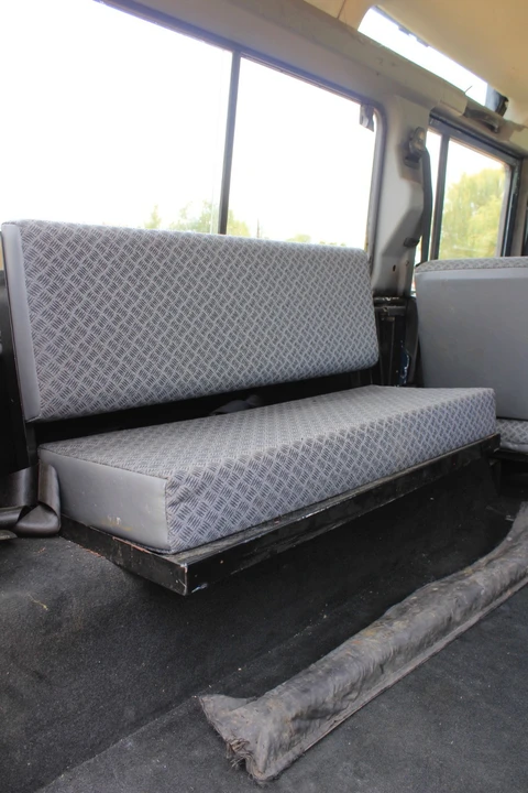 1994 Land Rover Defender - Image 14 of 21