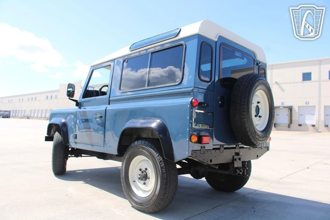 1994 Land Rover Defender 90 - Image 10 of 21