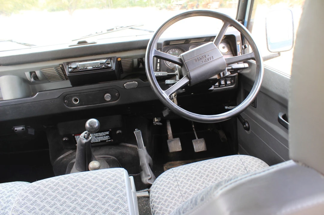 1994 Land Rover Defender - Image 23 of 31