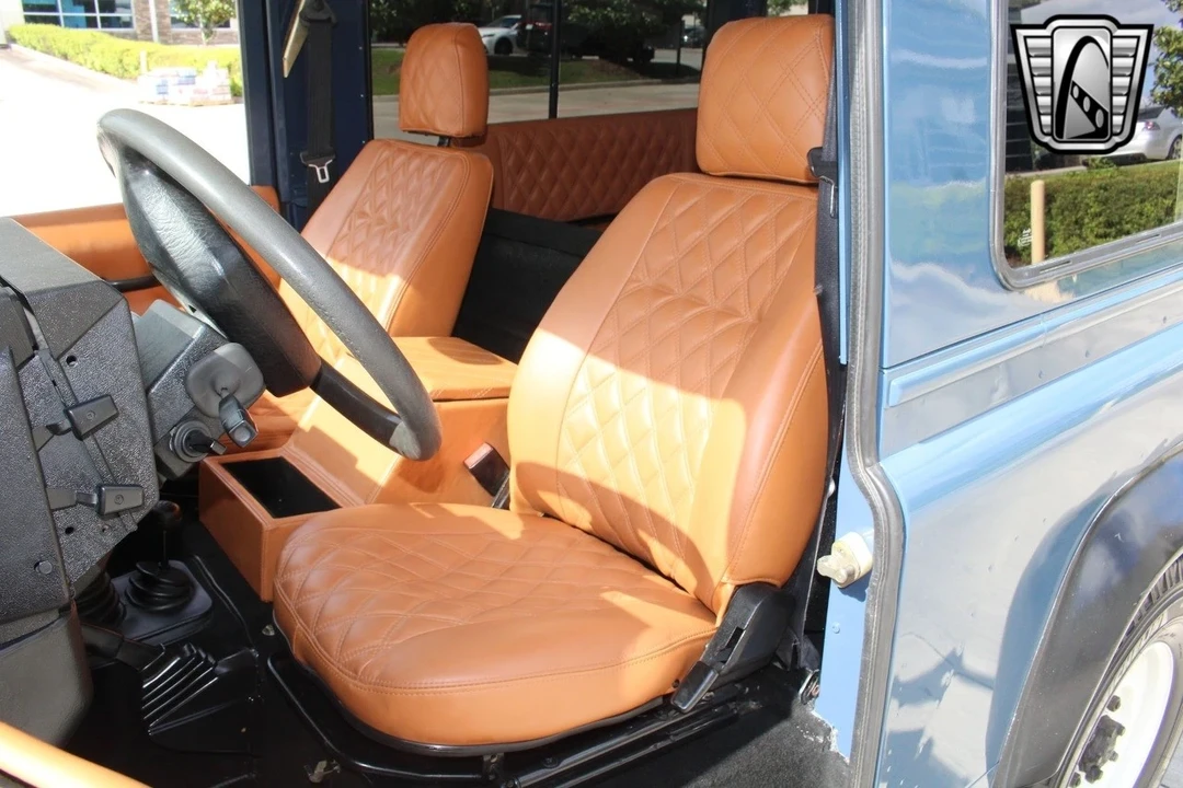 1994 Land Rover Defender 90 - Image 17 of 21