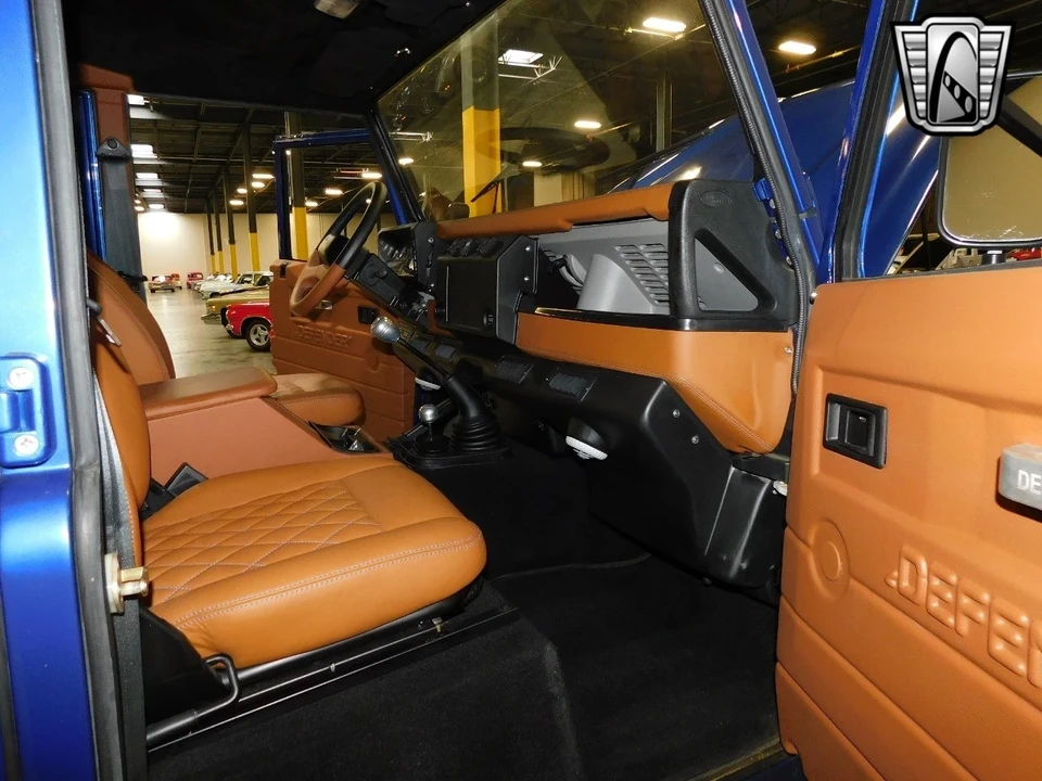 1994 Land Rover Defender - Image 9 of 21