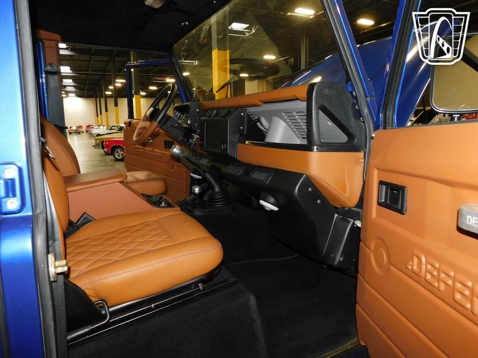 1994 Land Rover Defender - Image 8 of 12