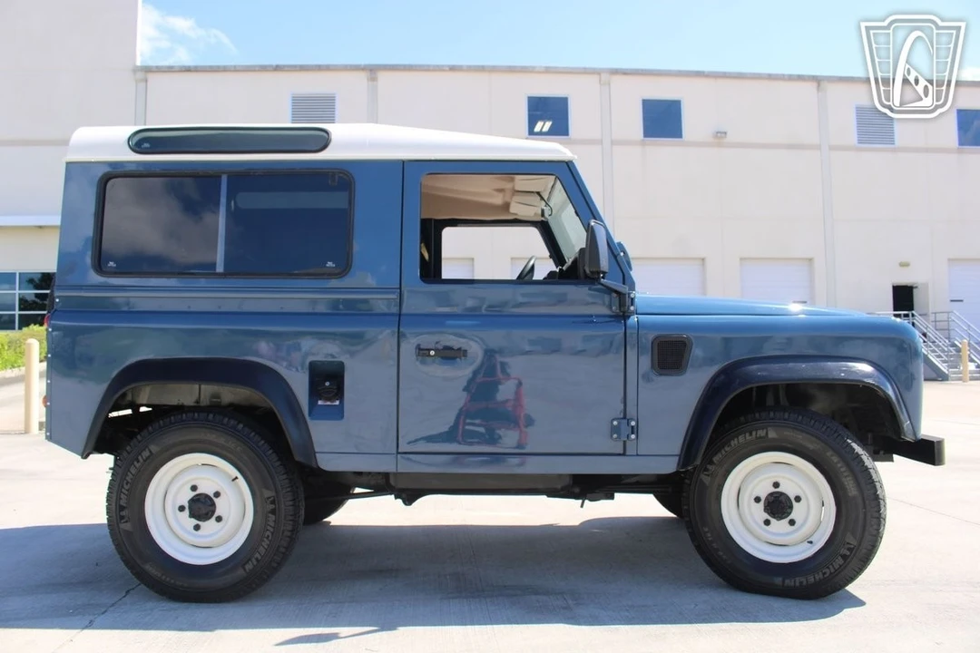 1994 Land Rover Defender 90 - Image 19 of 21