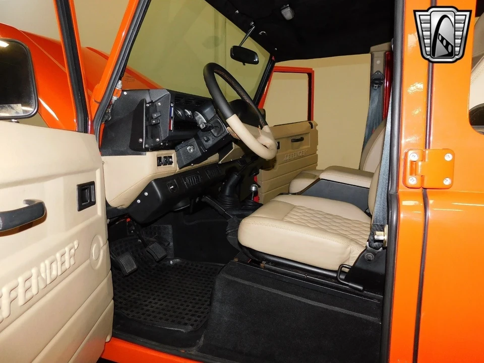 1994 Land Rover Defender - Image 8 of 12