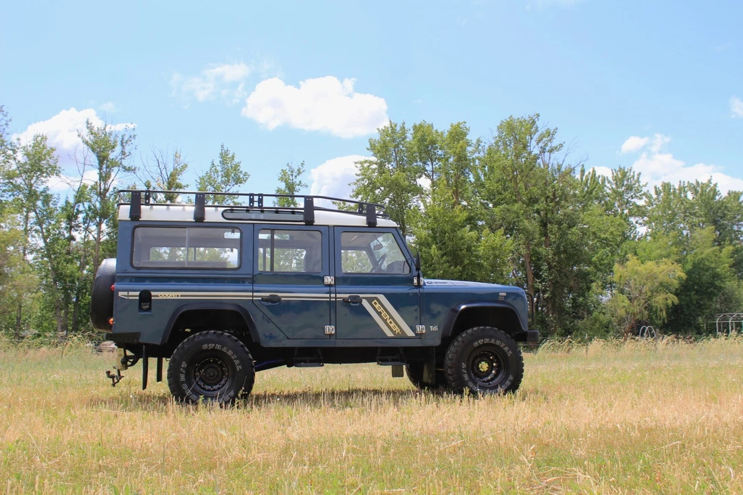 1994 Land Rover Defender - Image 2 of 21
