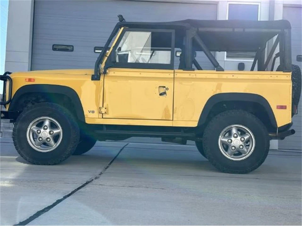 1994 Land Rover Defender - Image 9 of 21