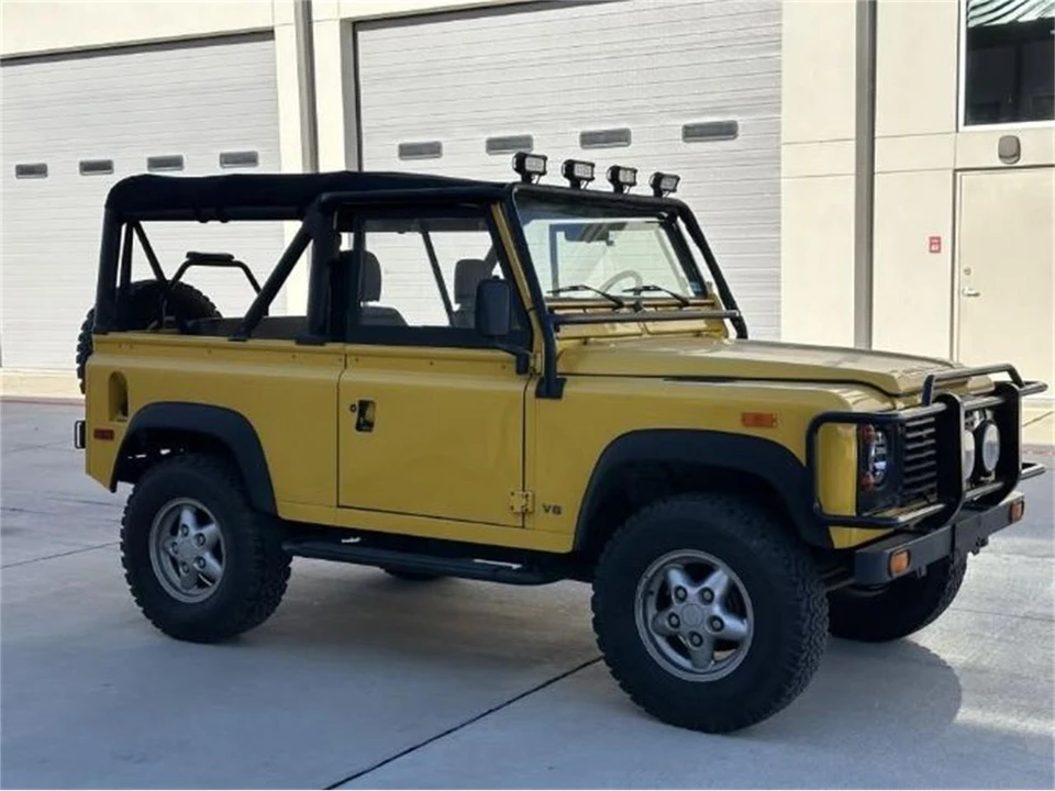 1994 Land Rover Defender - Image 8 of 21