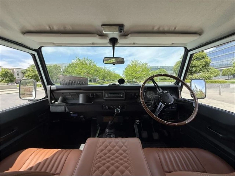 1994 Land Rover Defender - Image 10 of 16