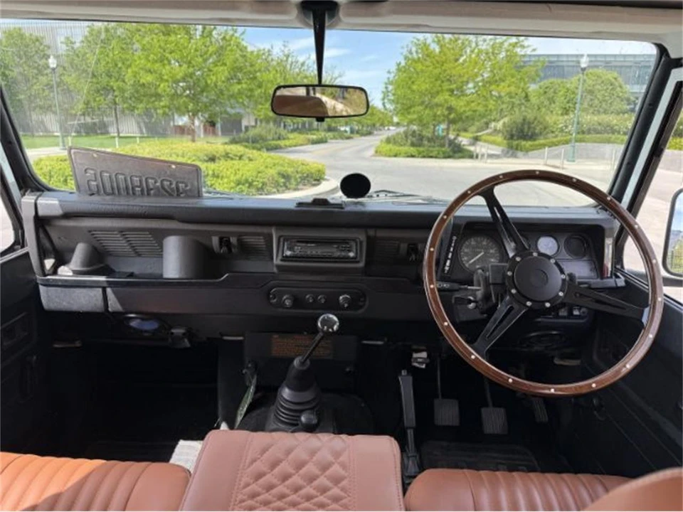 1994 Land Rover Defender - Image 8 of 16