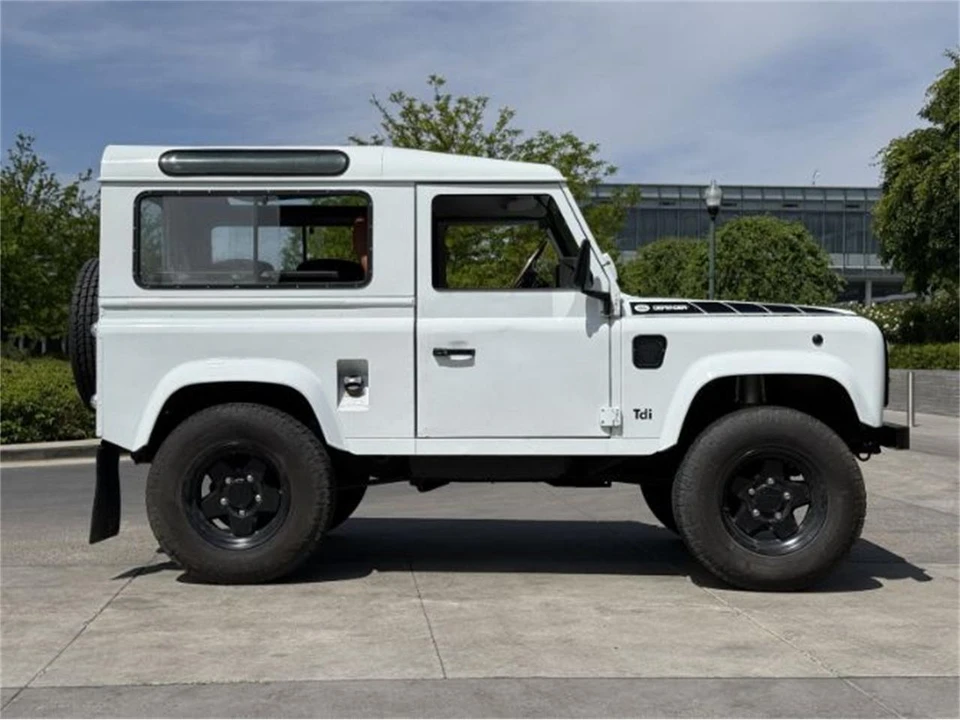 1994 Land Rover Defender - Image 11 of 16