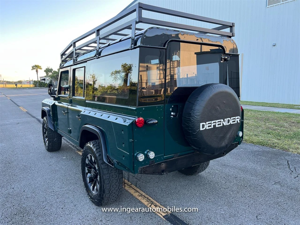 1994 Land Rover Defender 110 - Image 5 of 31