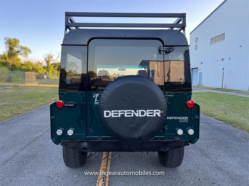 1994 Land Rover Defender 110 - Image 7 of 31
