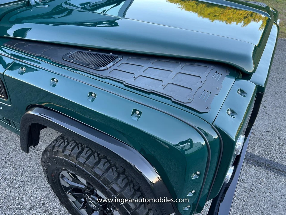 1994 Land Rover Defender 110 - Image 17 of 31