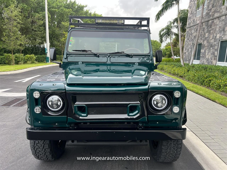 1994 Land Rover Defender 110 - Image 24 of 31
