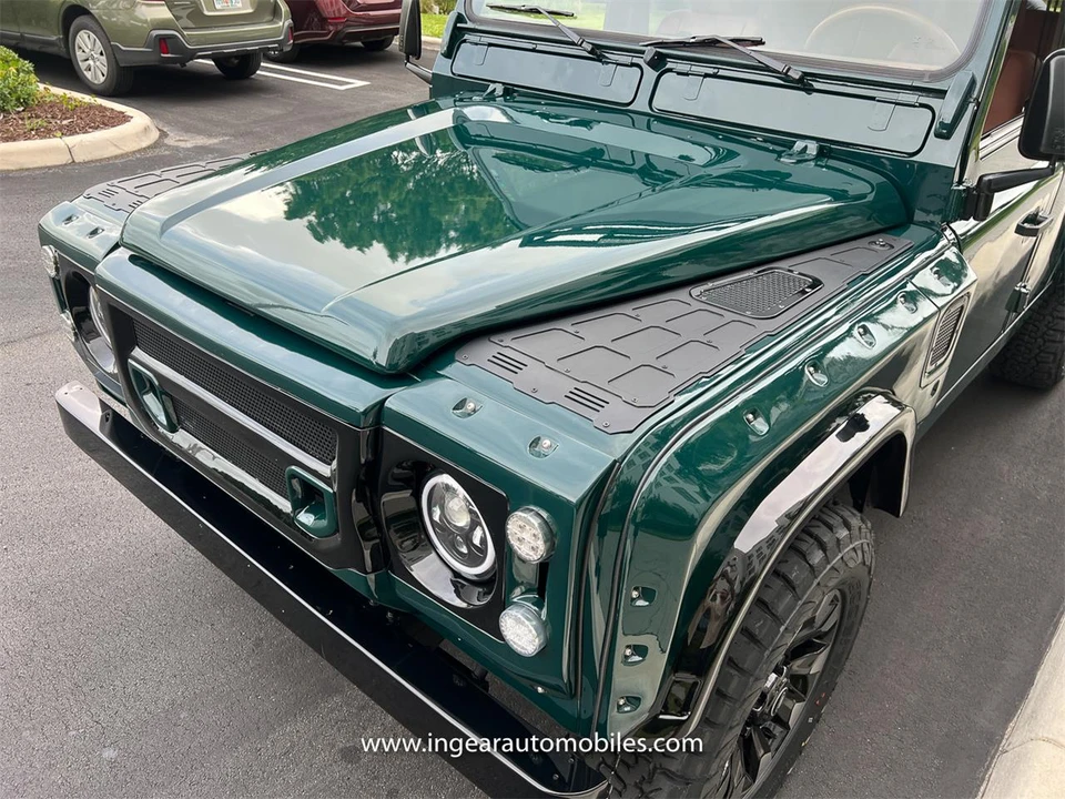 1994 Land Rover Defender 110 - Image 25 of 31