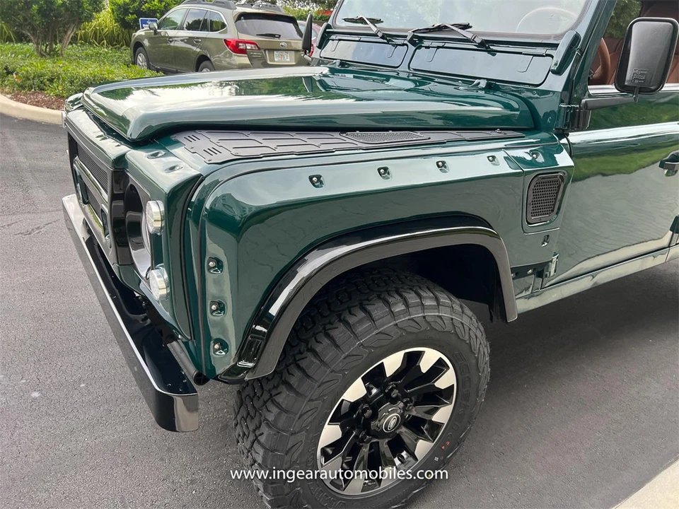 1994 Land Rover Defender 110 - Image 28 of 31
