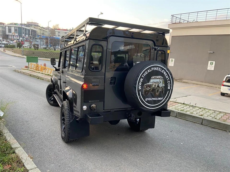 1994 Land Rover Defender 110 - Image 12 of 31